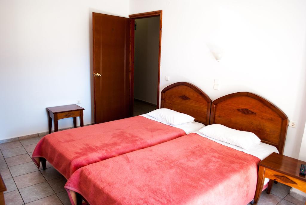 Hotel Gigilos Omalos Chania  Phòng bức ảnh